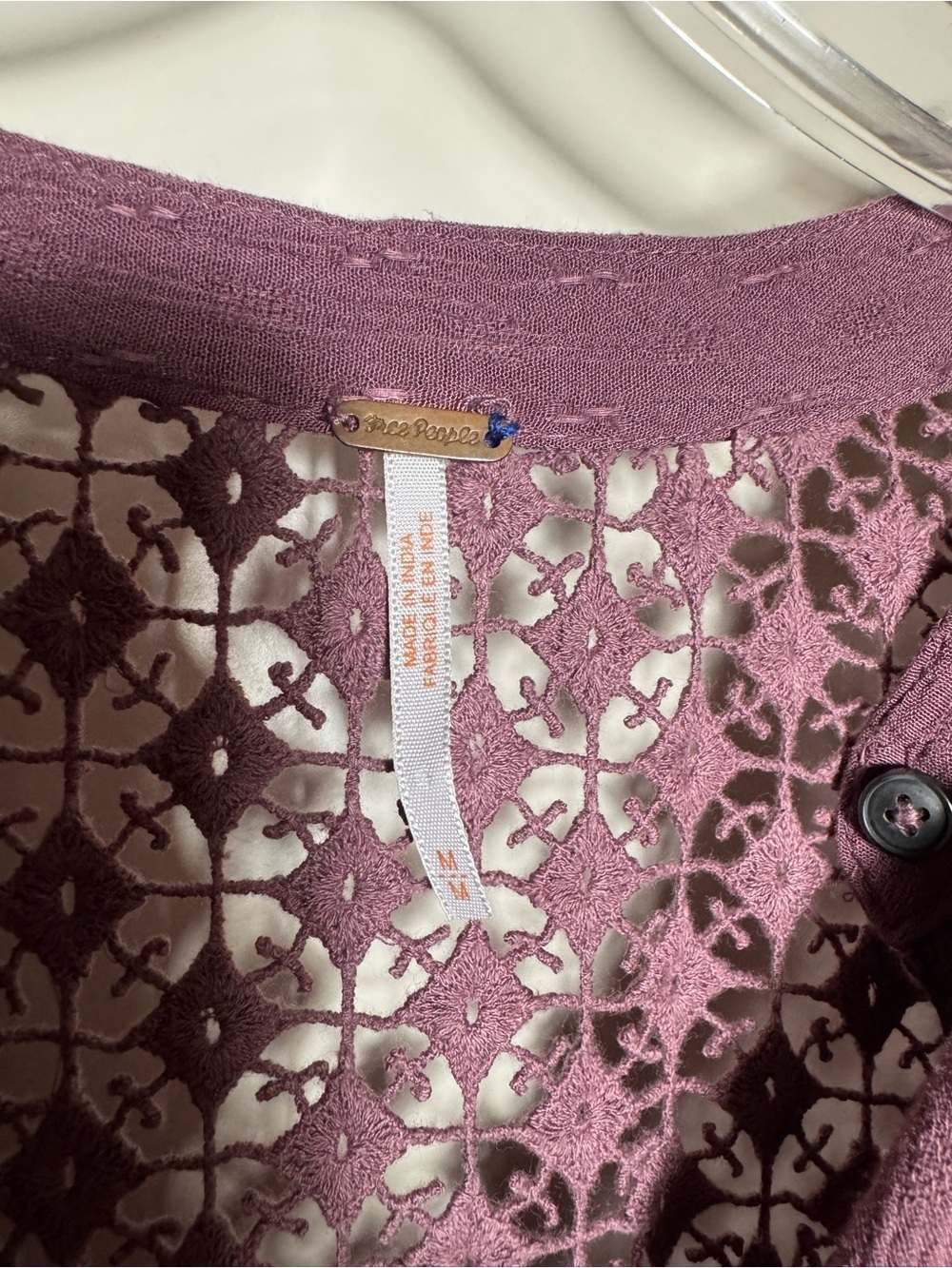 Free People  the best blouse Purple Solid Lace V-Neck Long Sleeve Button-Up  M - Picture 4 of 7